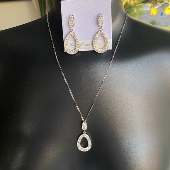 Silver Tone Clear Swarovski Crystal Necklace Earrings - Picture 2 of 6